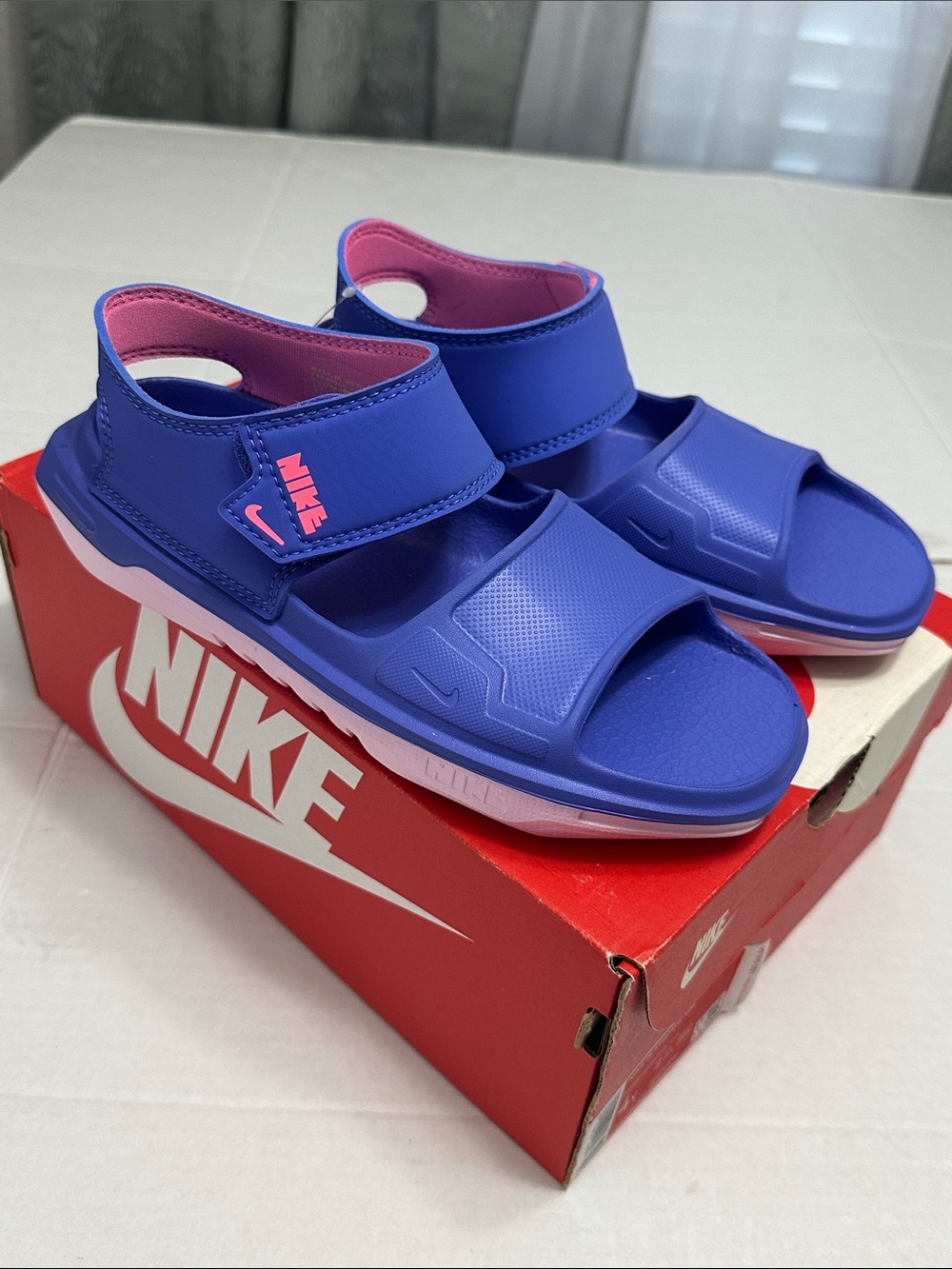 NEW Nike Playscape Sandals Sapphire Sunset Pulse Youth Kids Size 4